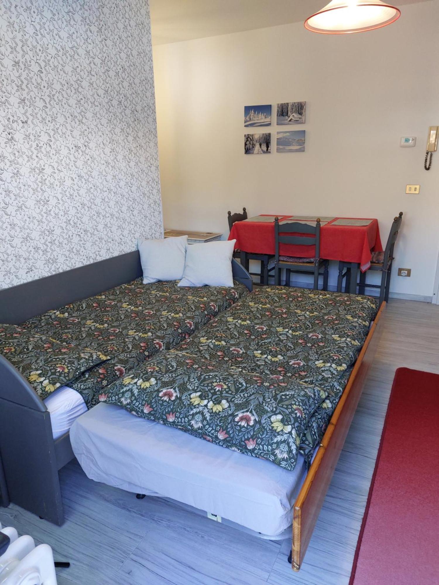 Mini Appartamento Panoramico Sùtrio Kültér fotó
